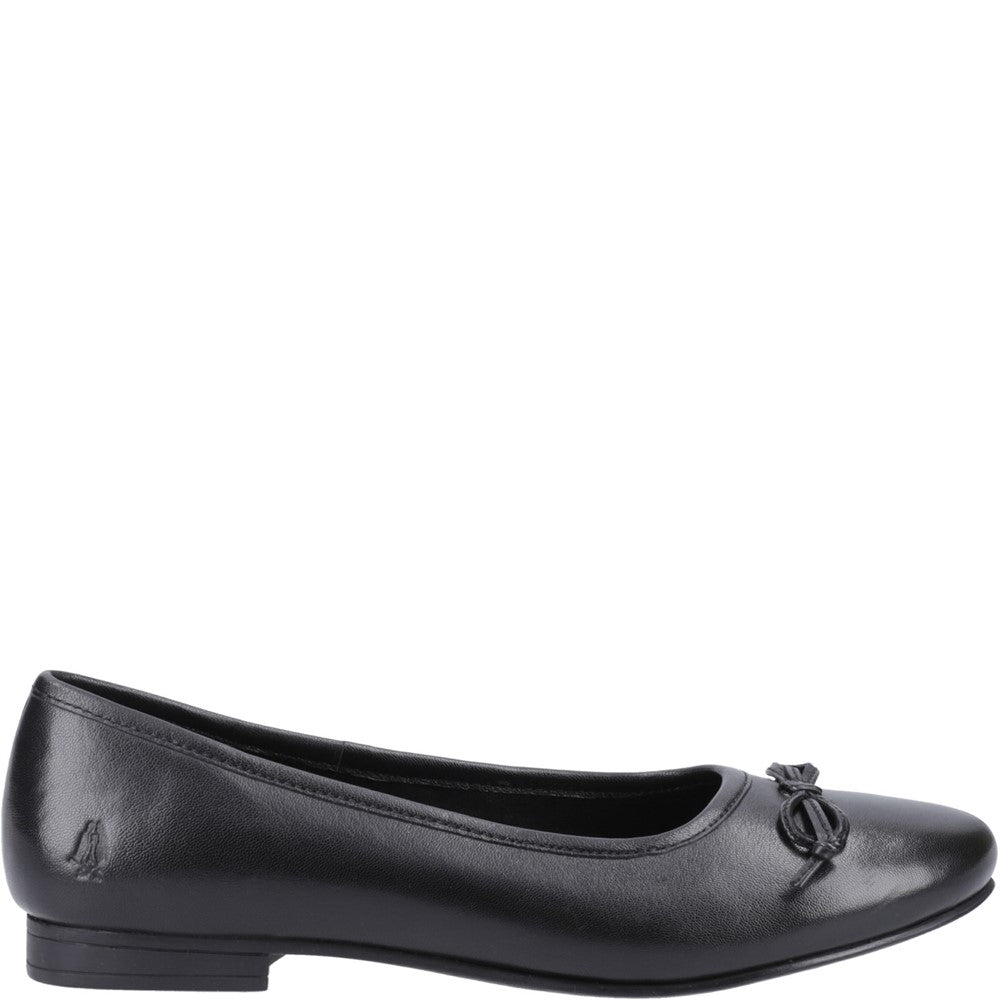 Girls BTS Black Hush Puppies Evie Senior Shoe